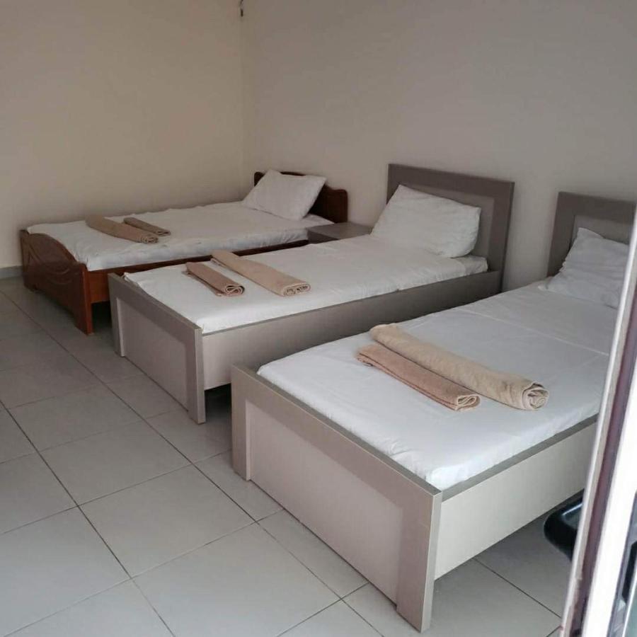 Riviera Rooms Saranda Extérieur photo